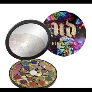 👽Urban Decay Elements Palette